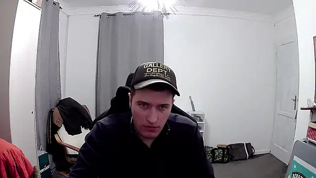 PKrisztian online show from 04/09/26, 06:35