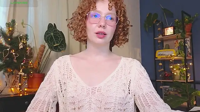 Snapshot of _lightmyfire chatting on 12/21/24, 11:44 lightmyfire online show from 12/21/24, 11:44