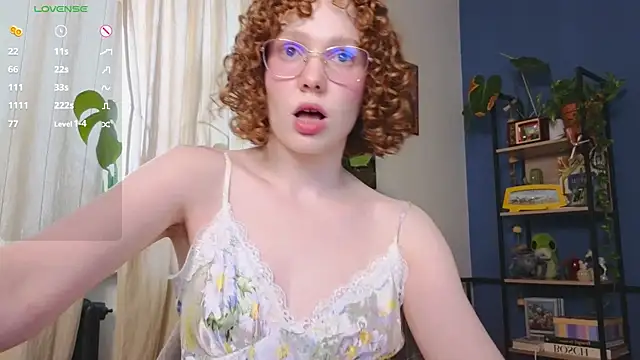 Snapshot of _lightmyfire chatting on 01/18/25, 11:21 lightmyfire online show from 01/18/25, 11:21