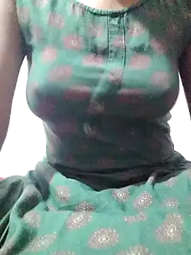 rituporna2004 online show from 01/13/25, 01:49