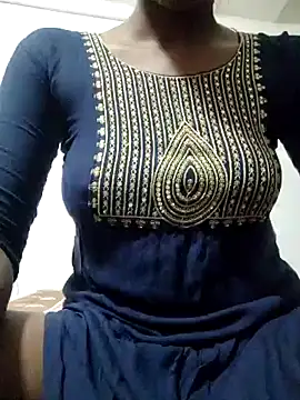 rituporna2004 online show from 02/20/25, 01:19