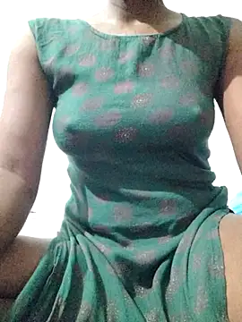 Snapshot of rituporna2004 chatting on 11/22/25, 03:05 rituporna2004 online show from 11/22/25, 03:05