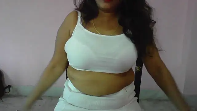 Snapshot of my-laila chatting on 02/15/26, 07:51 my-laila online show from 02/15/26, 07:51