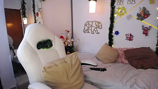 SalmaZaman online show from 12/20/24, 11:37