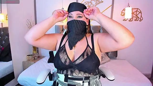 SalmaZaman online show from 09/10/25, 07:25