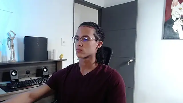 alejo x3 online show from 02/17/25, 07:53