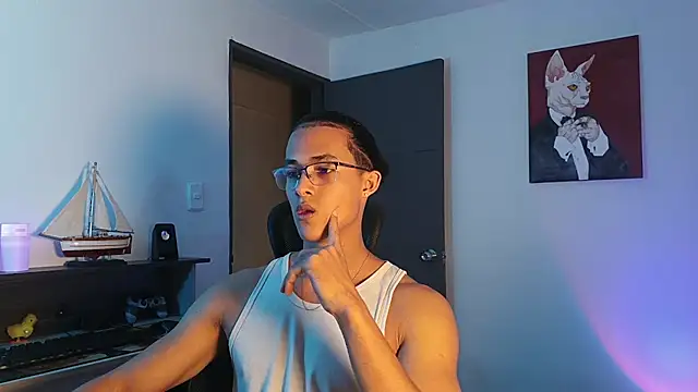 Snapshot of alejo_x3 chatting on 11/19/25, 01:16 alejo x3 online show from 11/19/25, 01:16