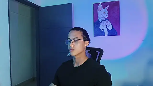 Snapshot of alejo_x3 chatting on 02/25/26, 10:52 alejo x3 online show from 02/25/26, 10:52