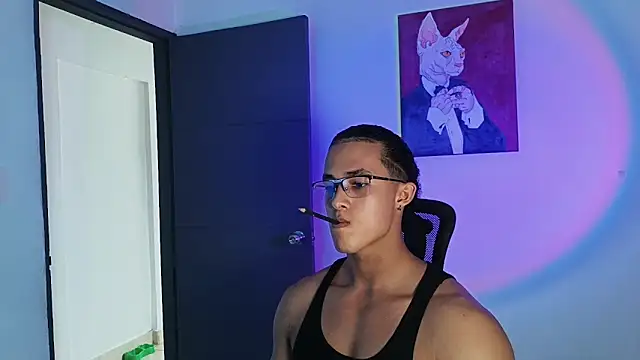 Snapshot of alejo_x3 chatting on 04/06/26, 09:05 alejo x3 online show from 04/06/26, 09:05