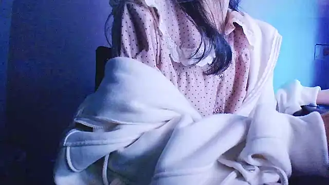 Baenee online show from 01/11/25, 04:48