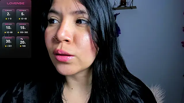 Snapshot of AilynRed chatting on 01/22/25, 01:31 AilynRed online show from 01/22/25, 01:31