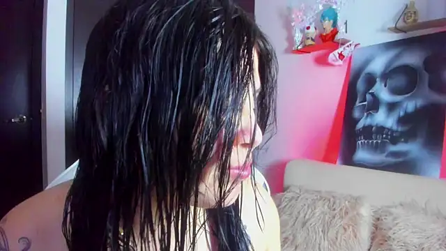 Snapshot of AilynRed chatting on 07/07/26, 03:20 AilynRed online show from 07/07/26, 03:20