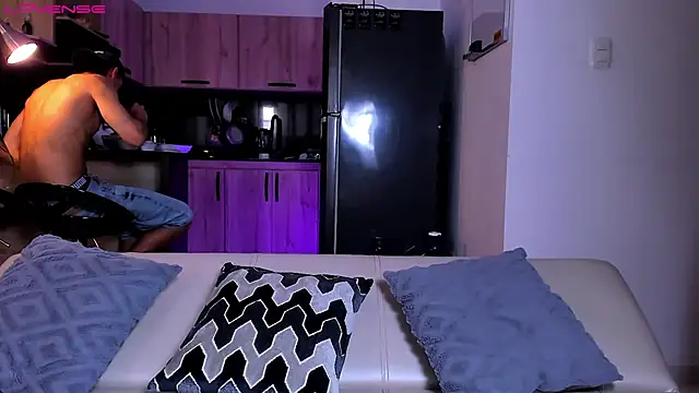 SymonPrince online show from 10/14/25, 08:09