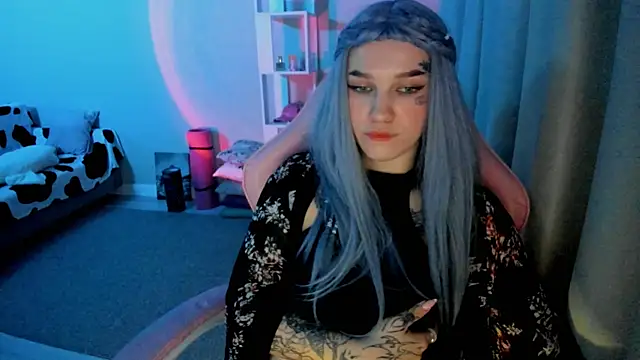 Ledy WWWII online show from 12/03/24, 03:33