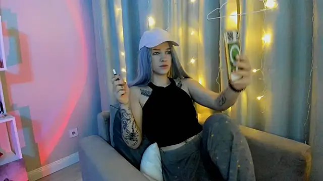 Ledy WWWII online show from 01/15/25, 07:55