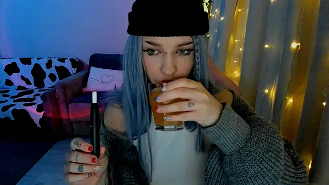 Ledy WWWII online show from 01/31/25, 11:24