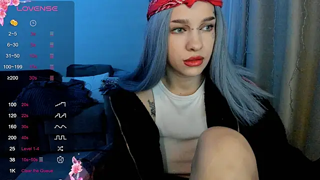 Ledy WWWII online show from 02/05/25, 07:42