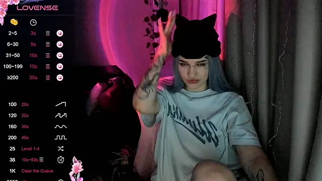 Ledy WWWII online show from 02/15/25, 06:55