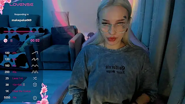 Ledy WWWII online show from 02/23/25, 08:22