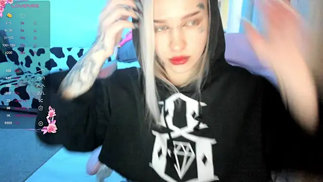 Ledy WWWII online show from 03/19/25, 03:19