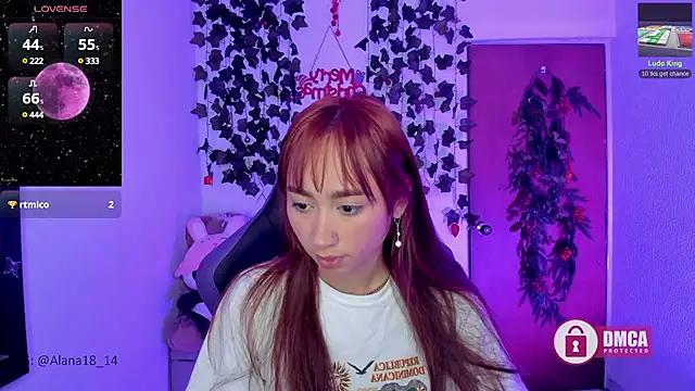 Snapshot of Alana_Pherson chatting on 12/27/24, 03:53 Alana Pherson online show from 12/27/24, 03:53