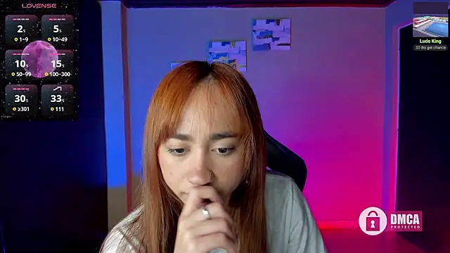 Snapshot of Alana_Pherson chatting on 01/23/25, 04:41 Alana Pherson online show from 01/23/25, 04:41