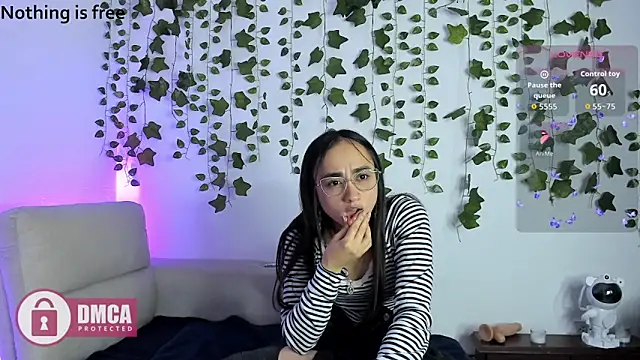 Alana Pherson online show from 04/12/26, 03:55