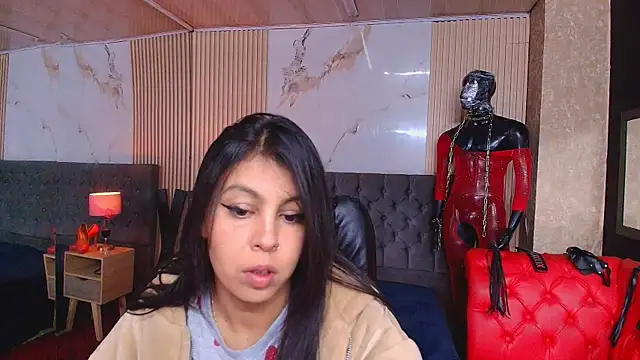 Snapshot of Juliet_Nasty chatting on 06/19/26, 11:36 Juliet Nasty online show from 06/19/26, 11:36