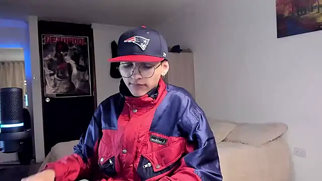 Snapshot of a_lejandro_0_8 chatting on 12/08/24, 04:14 a lejandro 0 8 online show from 12/08/24, 04:14