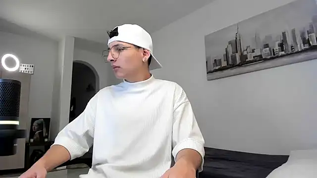 Snapshot of a_lejandro_0_8 chatting on 03/11/25, 12:50 a lejandro 0 8 online show from 03/11/25, 12:50