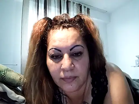 Snapshot of Valim7979 chatting on 02/08/25, 02:05 Valim7979 online show from 02/08/25, 02:05