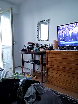 Snapshot of Valim7979 chatting on 09/17/25, 09:00 Valim7979 online show from 09/17/25, 09:00