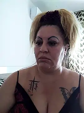 Snapshot of Valim7979 chatting on 09/26/25, 08:29 Valim7979 online show from 09/26/25, 08:29