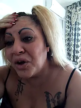 Snapshot of Valim7979 chatting on 10/20/25, 08:37 Valim7979 online show from 10/20/25, 08:37