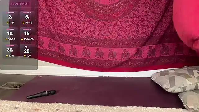 GlitterKitty108 online show from 12/02/25, 02:45