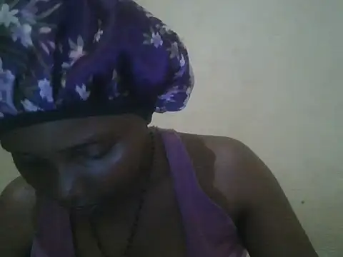 browny yummy online show from 02/12/25, 05:58