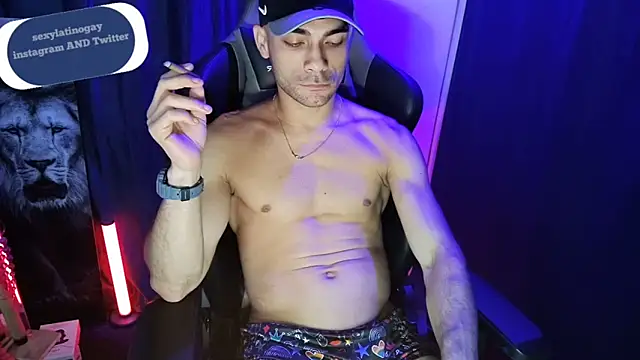 sexyboycolombi4 online show from 03/08/25, 11:39