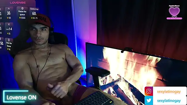 Snapshot of sexyboycolombi4 chatting on 03/07/26, 01:30 sexyboycolombi4 online show from 03/07/26, 01:30