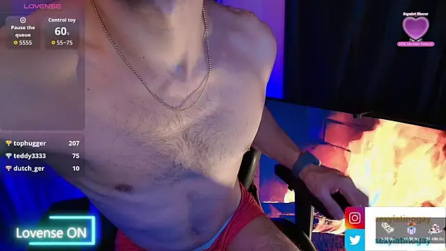 Snapshot of sexyboycolombi4 chatting on 03/14/26, 12:10 sexyboycolombi4 online show from 03/14/26, 12:10