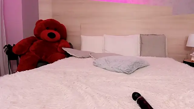 FoxxyClarise online show from 01/27/25, 01:19