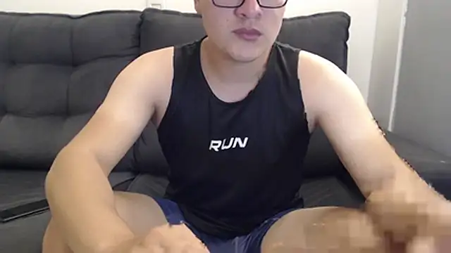 Plug Control online show from 05/08/26, 11:21
