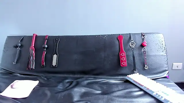 Snapshot of K_Intraven0us chatting on 02/18/25, 07:09 K Intraven0us online show from 02/18/25, 07:09