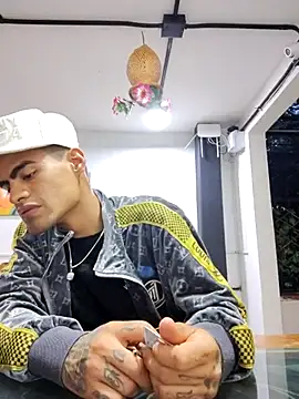 dannybigcockxxl online show from 03/17/25, 11:11