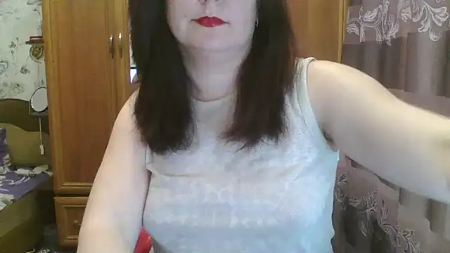 SophieNightAh online show from 02/11/25, 01:41