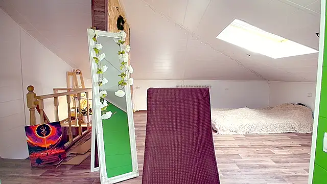 Snapshot of Meowroslava chatting on 02/09/26, 10:52 Meowroslava online show from 02/09/26, 10:52