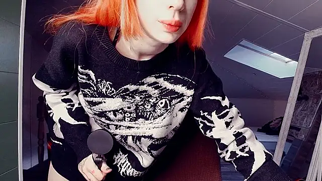 Snapshot of Meowroslava chatting on 02/20/26, 08:49 Meowroslava online show from 02/20/26, 08:49