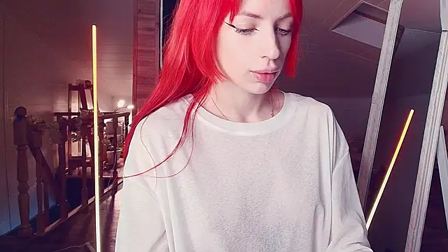 Snapshot of Meowroslava chatting on 04/15/26, 11:39 Meowroslava online show from 04/15/26, 11:39