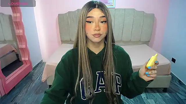 Snapshot of annbones_ch chatting on 01/28/25, 11:28 annbones ch online show from 01/28/25, 11:28