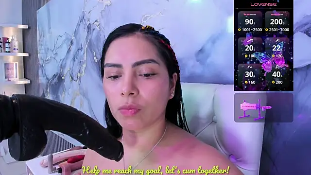 Snapshot of evelinn_belen chatting on 07/05/26, 12:17 evelinn belen online show from 07/05/26, 12:17