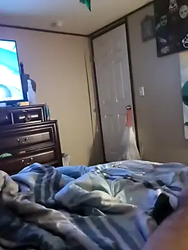 Snapshot of x6x9x9x6 chatting on 11/19/25, 06:13 x6x9x9x6 online show from 11/19/25, 06:13